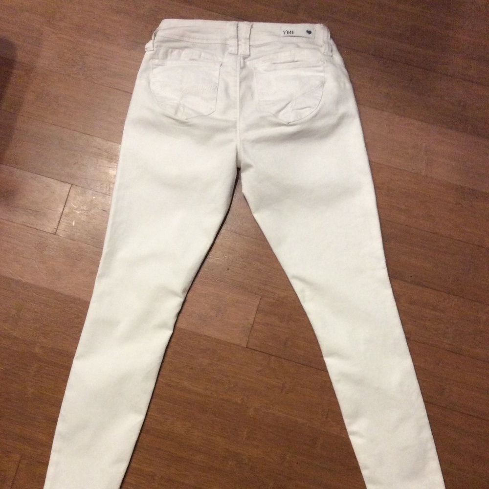 YMI "Wanna Betta Butt?" White Skinny Jeans